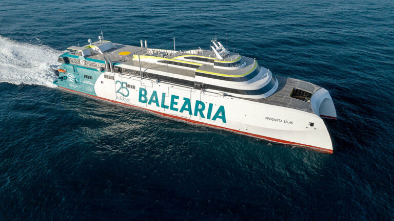 El nuevo fast ferry catamarán de Baleària, Margarita Salas.