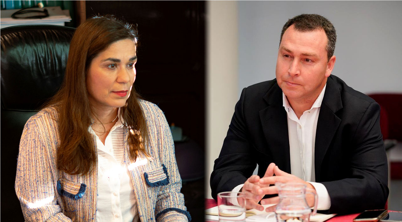La nueva directora general de la Marina Mercante, Ana Núñez, y el presidente de Puertos del Estado, Gustavo Santana.