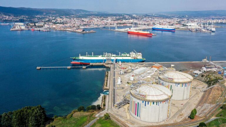 Terminal de GNL de Reganosa en Mugardos.