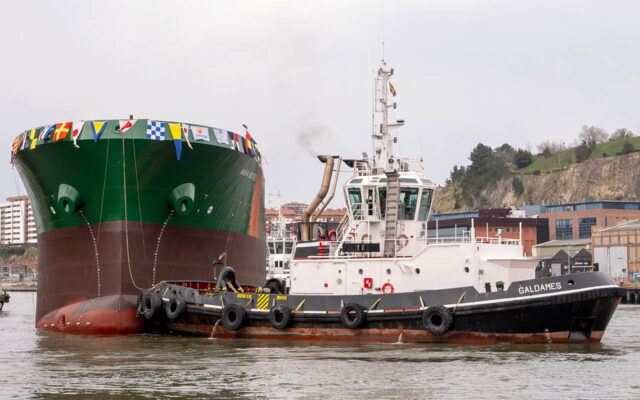 Botadura del Bahía Beatriz en las intalaciones de Astilleros de Murureta en Erandio, Vizcaya.