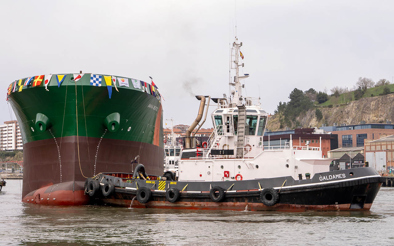 Botadura del Bahía Beatriz en las intalaciones de Astilleros de Murureta en Erandio, Vizcaya.