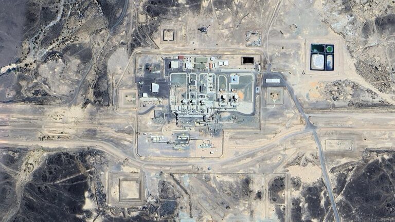 Imagen de archivo de las instalaciones del oleoducto saudí atacadas