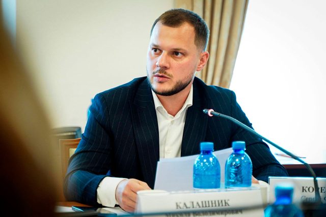 El ministro de Transporte de Ucrania, Mykola Kalashnyk, durante el pasado Consejo de Ministros.